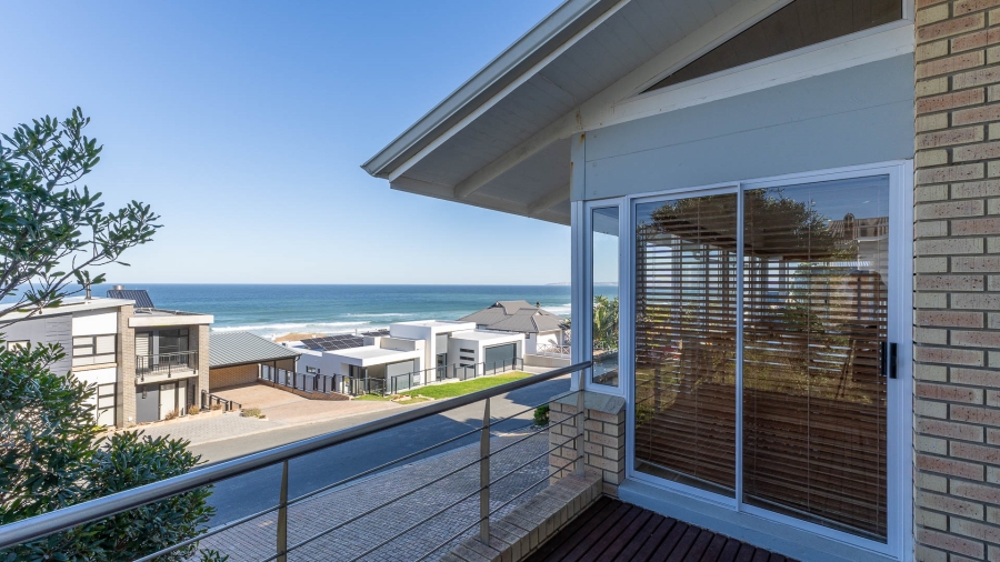 3 Bedroom Property for Sale in Pienaarstrand Western Cape